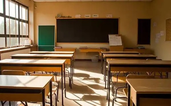 上海中考复读全日制vs周末班？根据成绩选择适合的班型